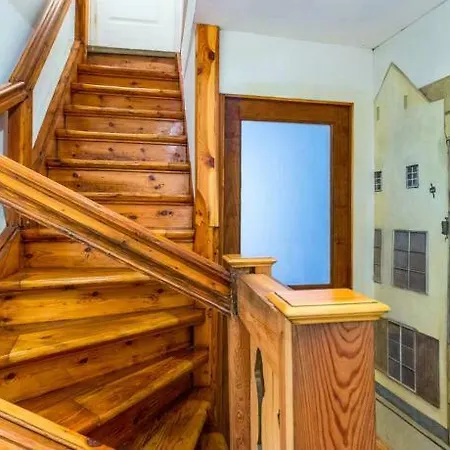 Doma Square Penthouse, In The Heart Of Old Town Appartement *
