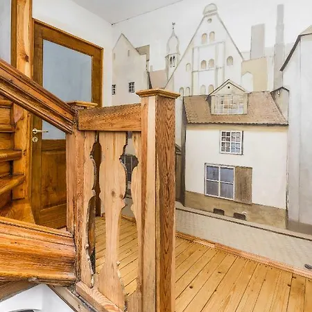 Doma Square Penthouse, In The Heart Of Old Town דירה *